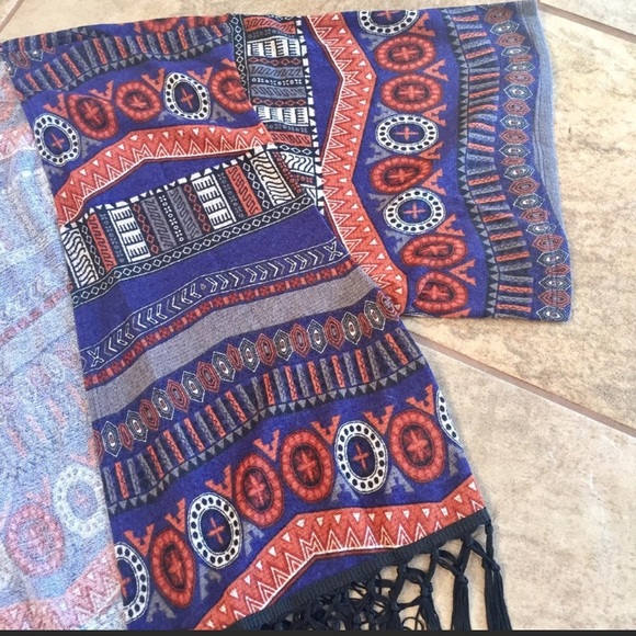 *CLOSING BOUTIQUE* - Picture 5 of 8